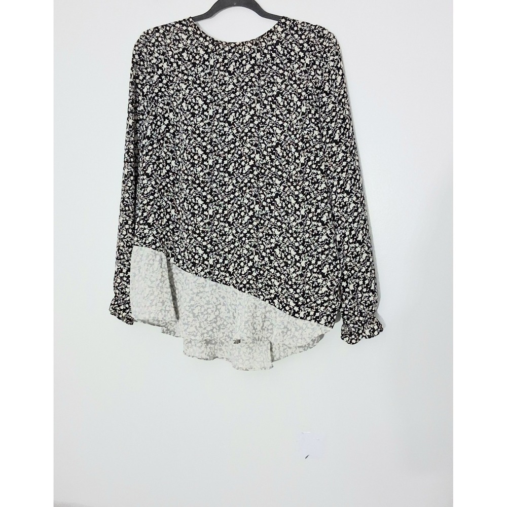 LOGO by Lori Goldstein Blouse Size M Printed Chiffon Contrast Panels Black Gray